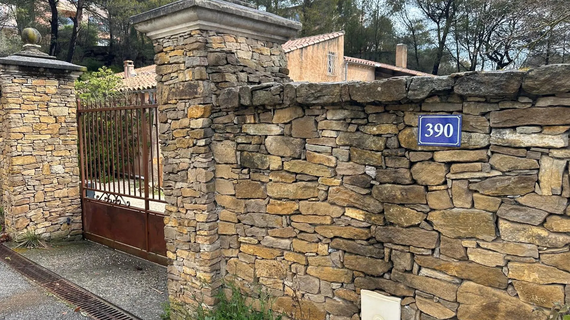 Maison Au Pied De La Sainte Victoire Puyloubier